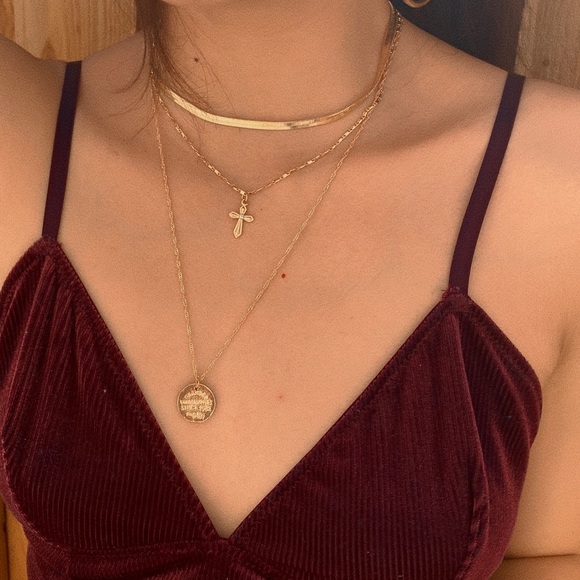 Cross Layering Necklaces - Picture 6 of 11